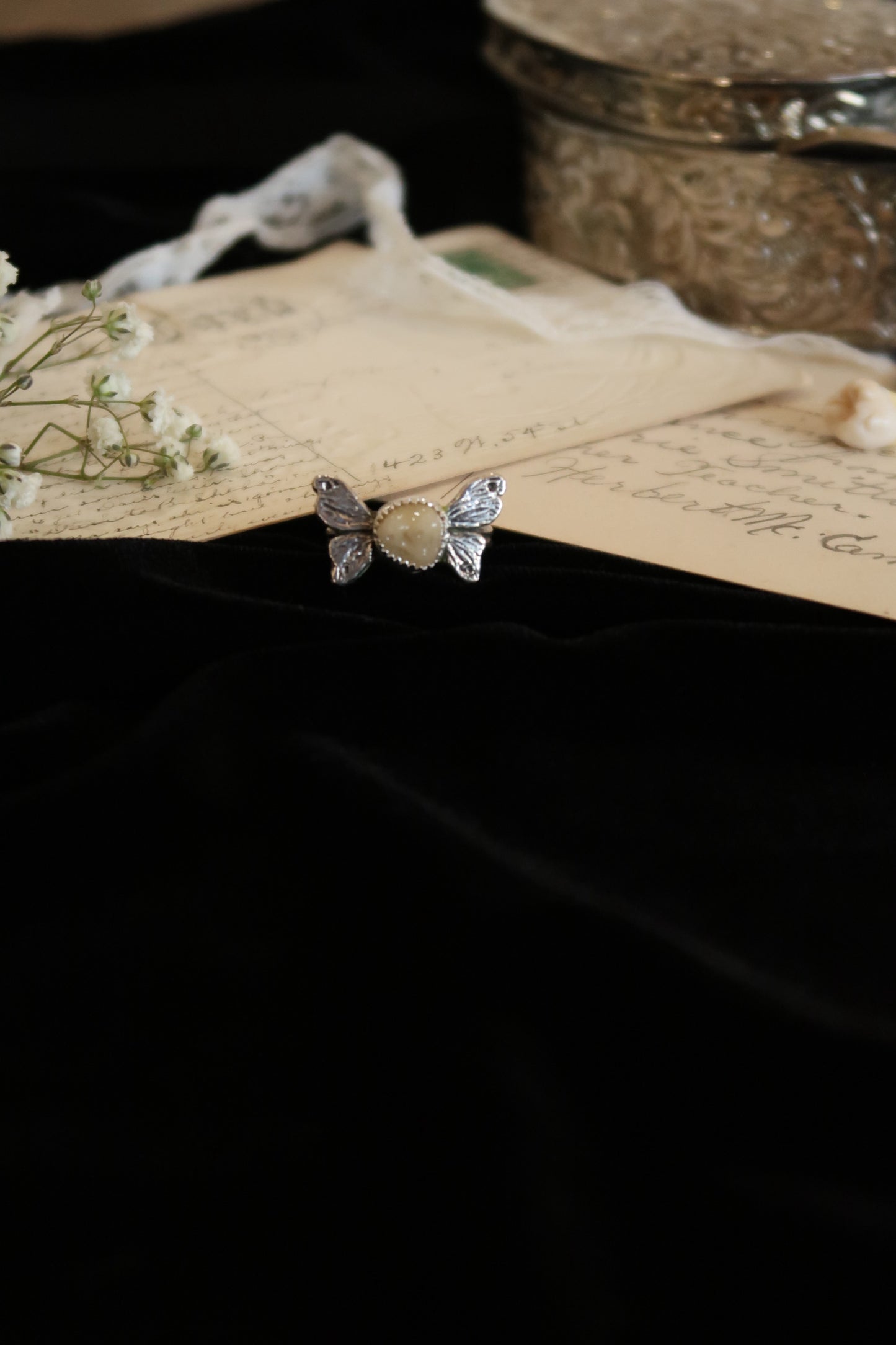 Fairy Wing Tooth Ring- Size 9