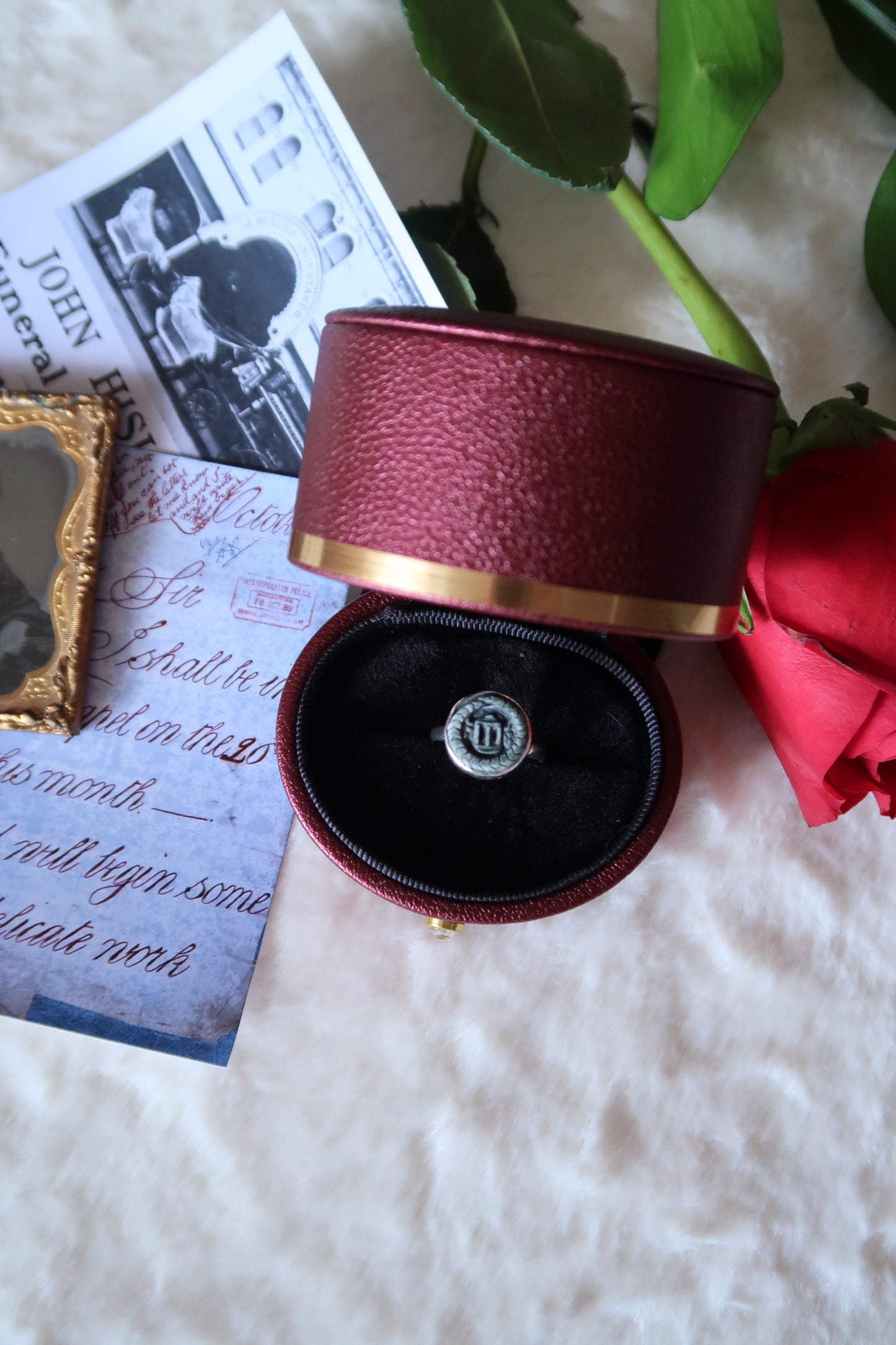 Ouroboros Hourglass Ring -Size 6.5