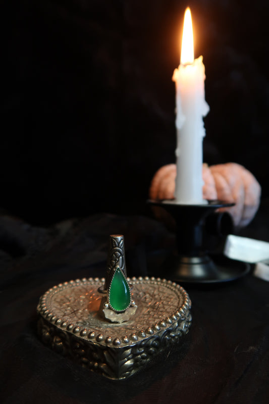 Witches Wing Ring -Size 5.75